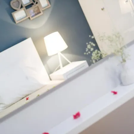 White Coral Daire Resmo